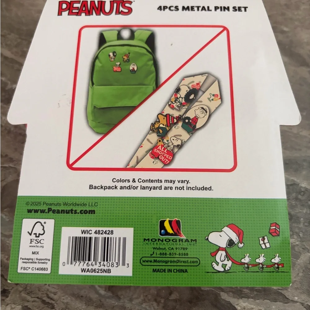 Peanuts Snoopy and‎ Friends Metal Pin Collection